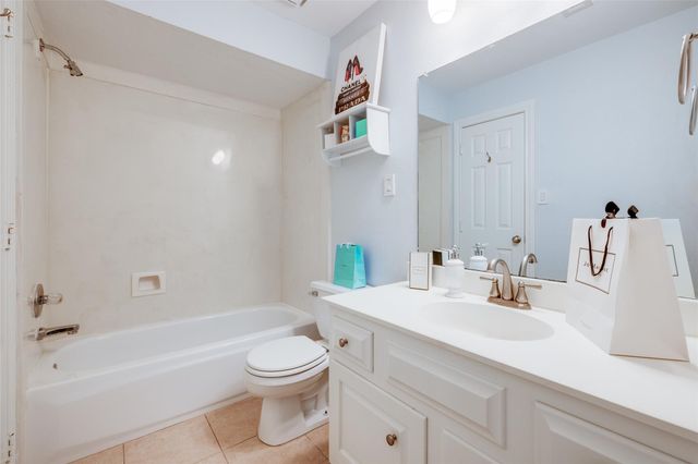 5534 Honor Drive, Houston, TX 77041