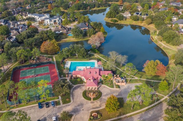 5534 Honor Drive, Houston, TX 77041