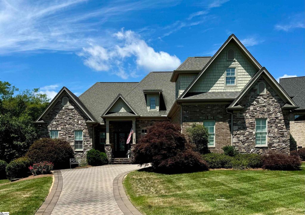 27 Cullen Court, Greer, SC 29650