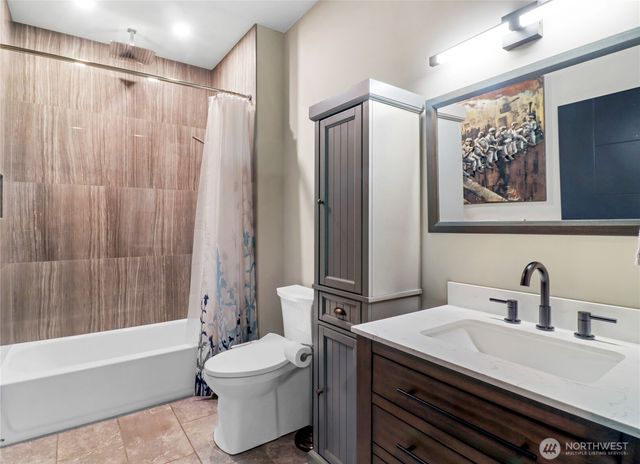 25641 Marine View Drive S, Des Moines, WA 98198