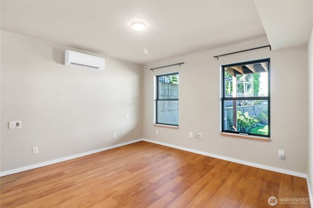 25641 Marine View Drive S, Des Moines, WA 98198