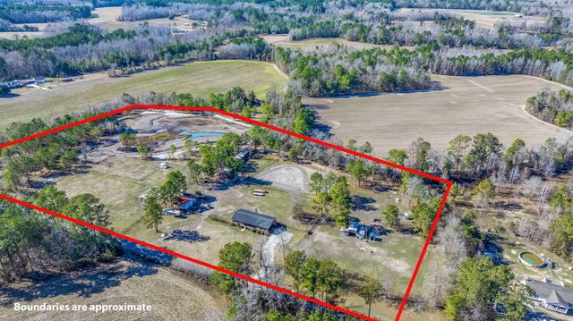 151 Grannys Lane, Saint George, SC 29477