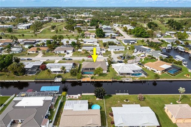 1719 W Bluewater TER, North Fort Myers, FL 33903