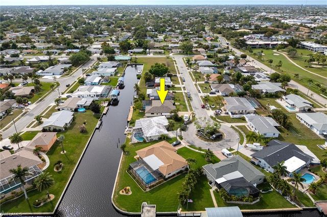 1719 W Bluewater TER, North Fort Myers, FL 33903