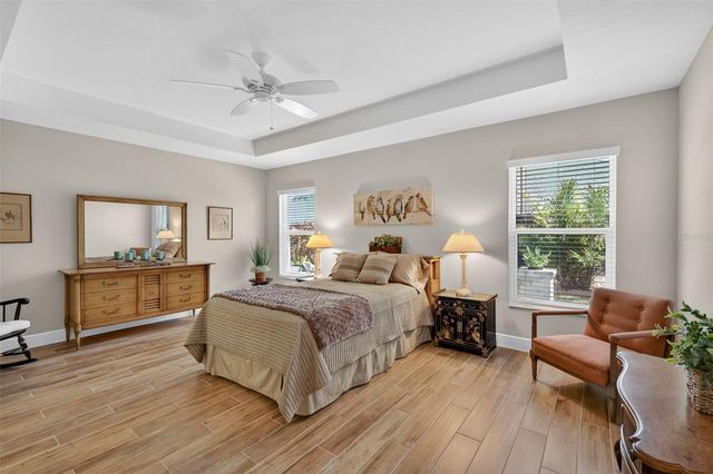 5769 SHEALY AVENUE, The Villages, FL 32163