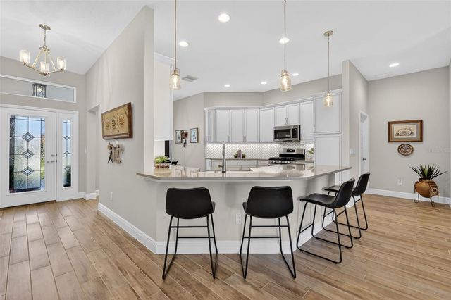 5769 SHEALY AVENUE, The Villages, FL 32163