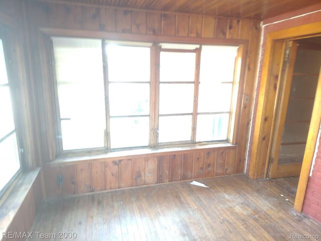 12945 Memorial Street, Detroit, MI 48227