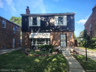 12945 Memorial Street, Detroit, MI 48227