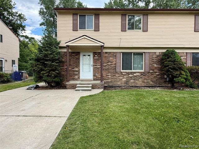 1746 Brookline Street, Canton, MI 48187