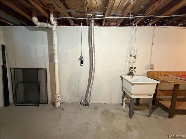 1746 Brookline Street, Canton, MI 48187