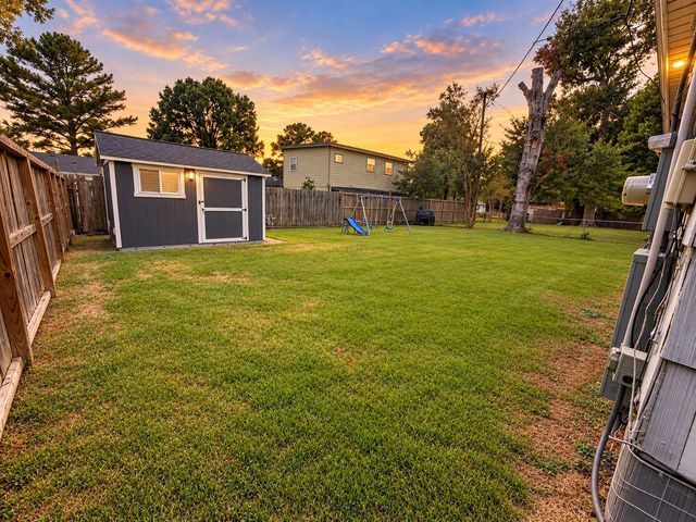 8521 Western Drive, Houston, TX 77055