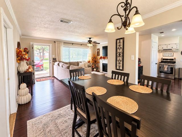 8521 Western Drive, Houston, TX 77055