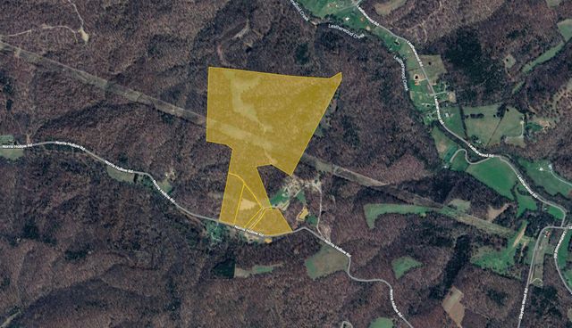 900 Norris Hollow Rd, Vanleer, TN 37181