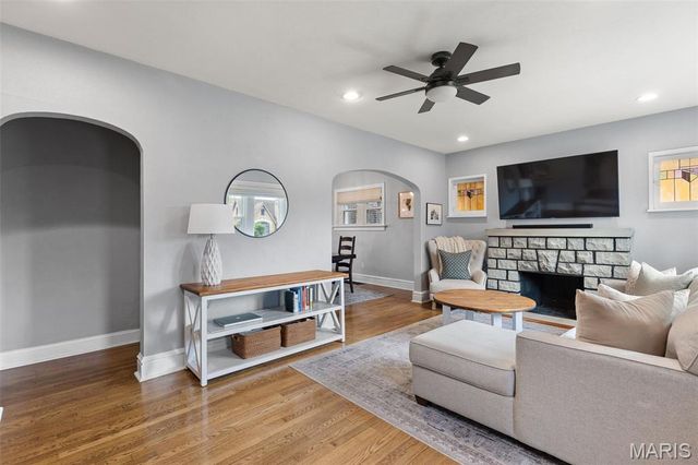 5337 Winona Avenue, St Louis, MO 63109