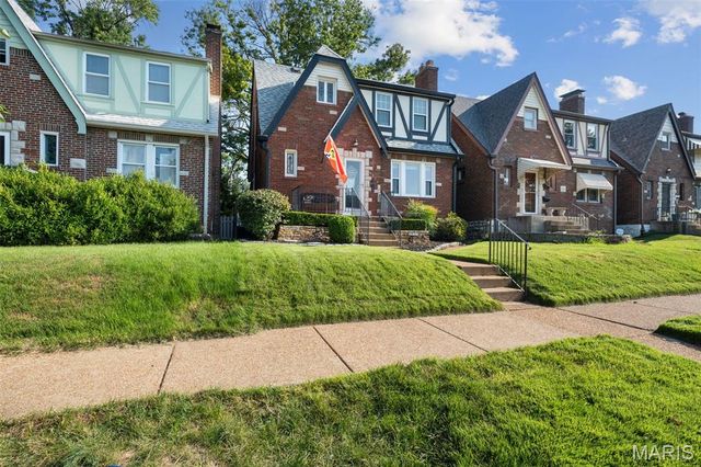 5337 Winona Avenue, St Louis, MO 63109