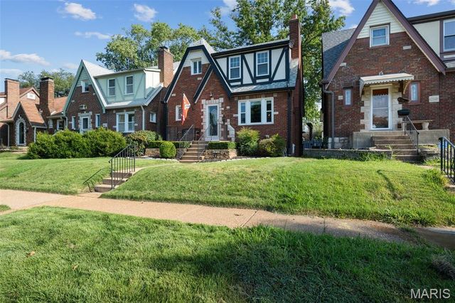 5337 Winona Avenue, St Louis, MO 63109