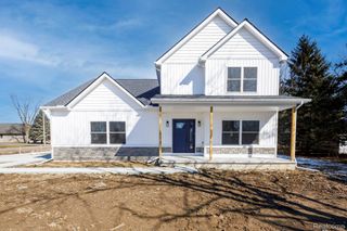 26827 Alma Street, Chesterfield Township, MI 48051