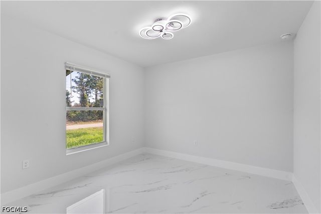 940 Berg ST E, Lehigh Acres, FL 33974