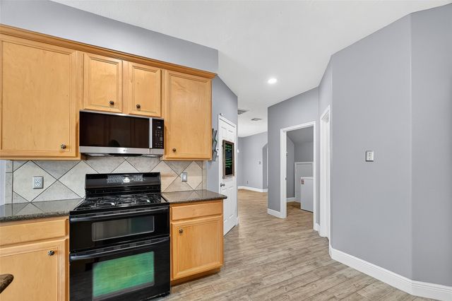 1408 S Friendswood Drive 903, Friendswood, TX 77546