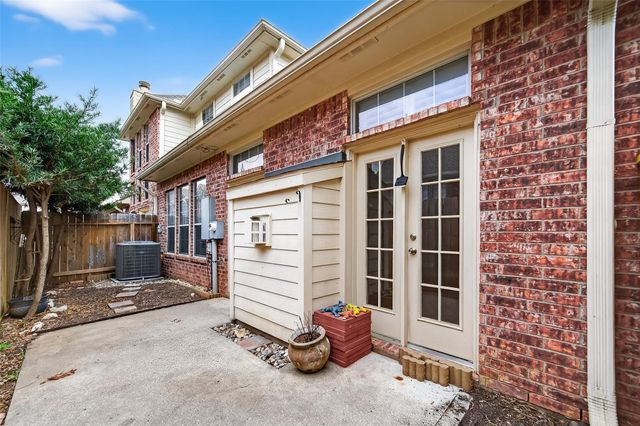 1408 S Friendswood Drive 903, Friendswood, TX 77546