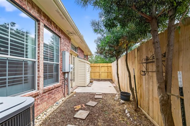 1408 S Friendswood Drive 903, Friendswood, TX 77546