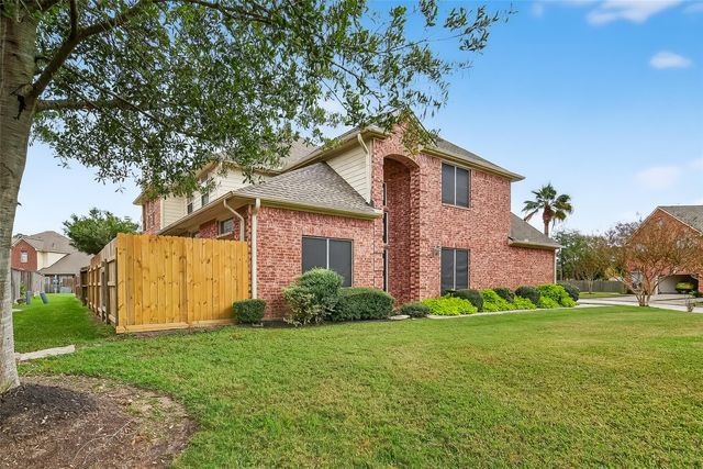 1408 S Friendswood Drive 903, Friendswood, TX 77546