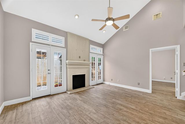 1408 S Friendswood Drive 903, Friendswood, TX 77546