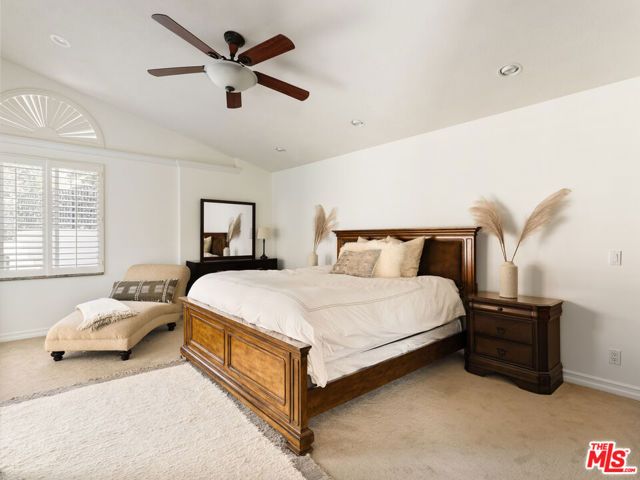 22780 Macfarlane Drive, Woodland Hills (los Angeles), CA 91364