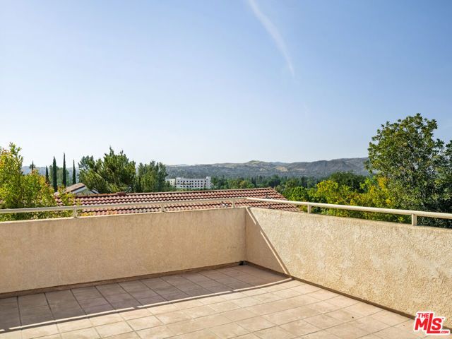 22780 Macfarlane Drive, Woodland Hills (los Angeles), CA 91364