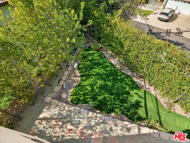 22780 Macfarlane Drive, Woodland Hills (los Angeles), CA 91364