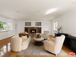 22780 Macfarlane Drive, Woodland Hills (los Angeles), CA 91364