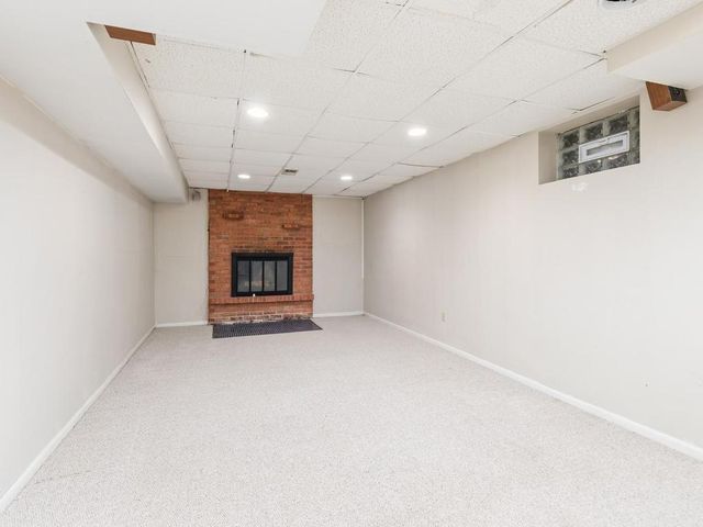 18130 19th Avenue N, Plymouth, MN 55447