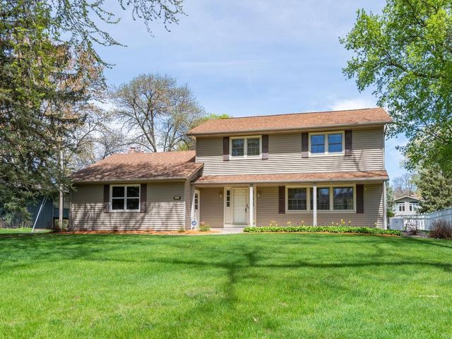 18130 19th Avenue N, Plymouth, MN 55447