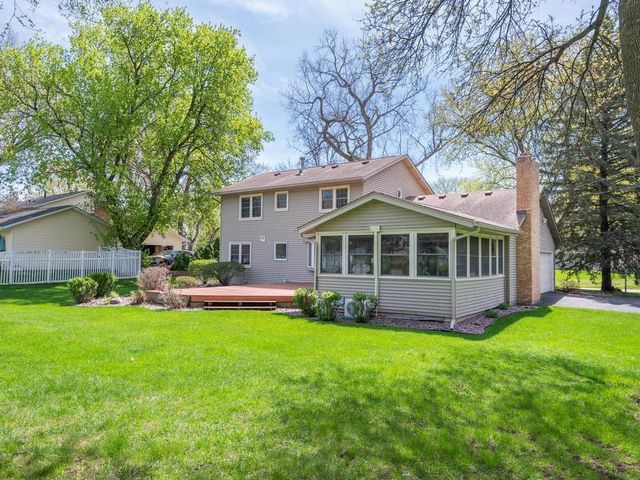 18130 19th Avenue N, Plymouth, MN 55447