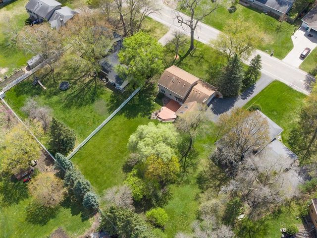18130 19th Avenue N, Plymouth, MN 55447