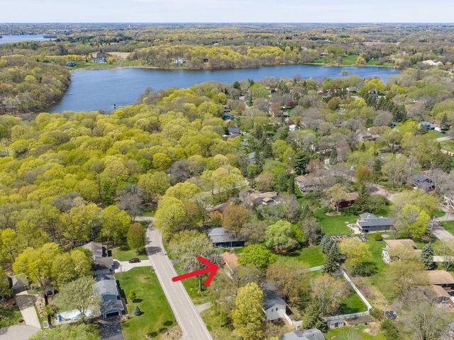 18130 19th Avenue N, Plymouth, MN 55447