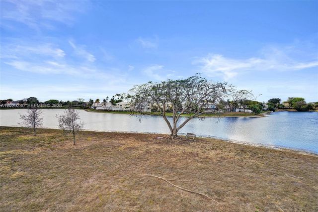 15292 SW 46th Ln Br 64, Miami, FL 33185