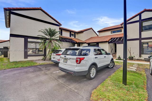 15292 SW 46th Ln Br 64, Miami, FL 33185
