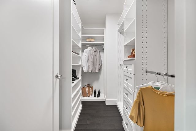 22 Liberty Drive 8H, Boston, MA 02210