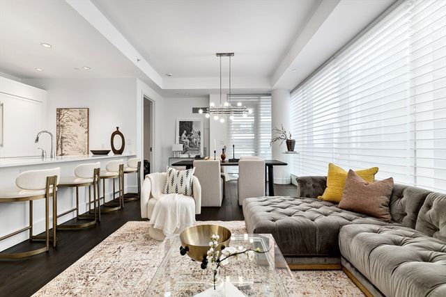 22 Liberty Drive 8H, Boston, MA 02210