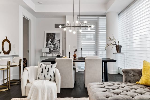 22 Liberty Drive 8H, Boston, MA 02210