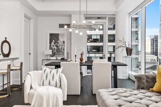 22 Liberty Drive 8H, Boston, MA 02210