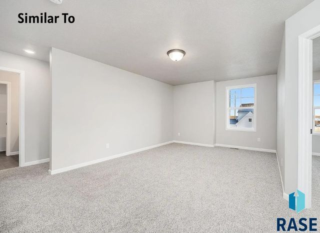 909 S Country Club Ave Avenue, Brandon, SD 57005