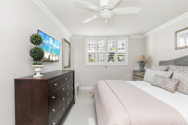 2731 NE 14th Street Causeway 407, Pompano Beach, FL 33062