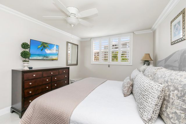 2731 NE 14th Street Causeway 407, Pompano Beach, FL 33062