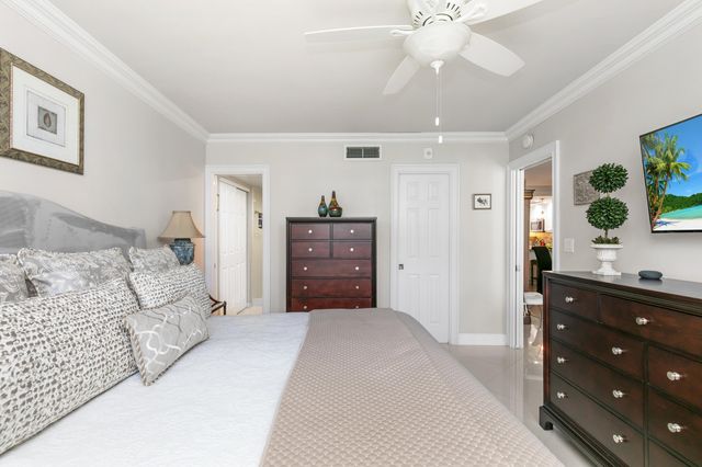 2731 NE 14th Street Causeway 407, Pompano Beach, FL 33062