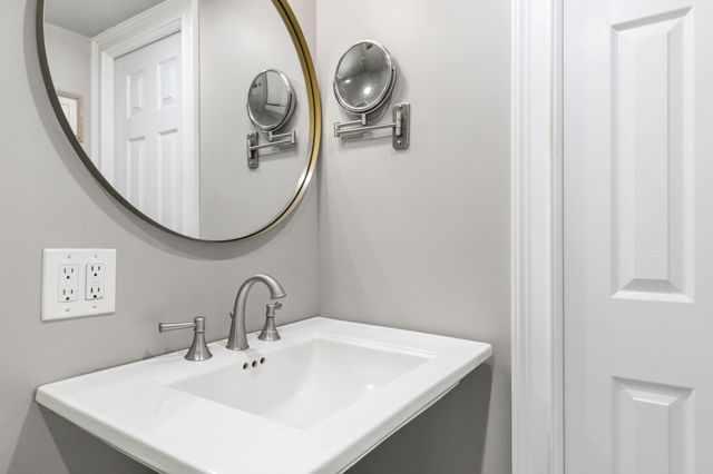 2731 NE 14th Street Causeway 407, Pompano Beach, FL 33062