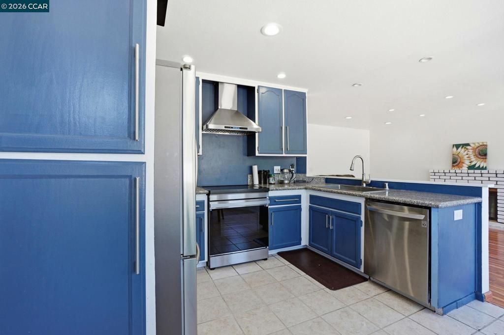 Image 14 of property listing at 1602 Mellowood St, Pittsburg, CA 94565