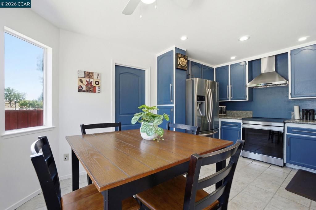 Image 18 of property listing at 1602 Mellowood St, Pittsburg, CA 94565