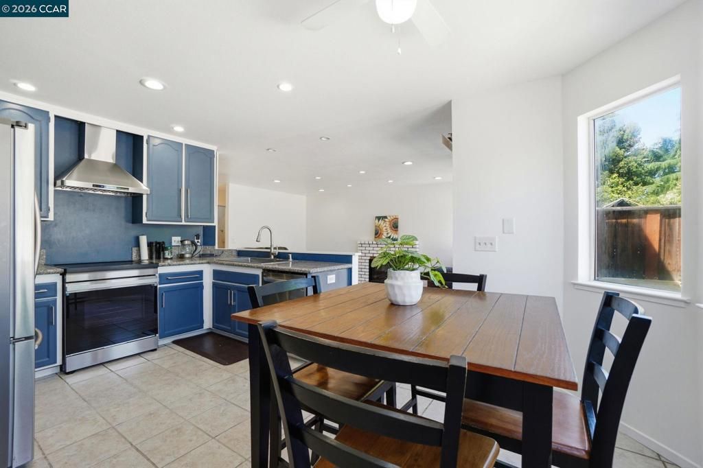 Image 19 of property listing at 1602 Mellowood St, Pittsburg, CA 94565